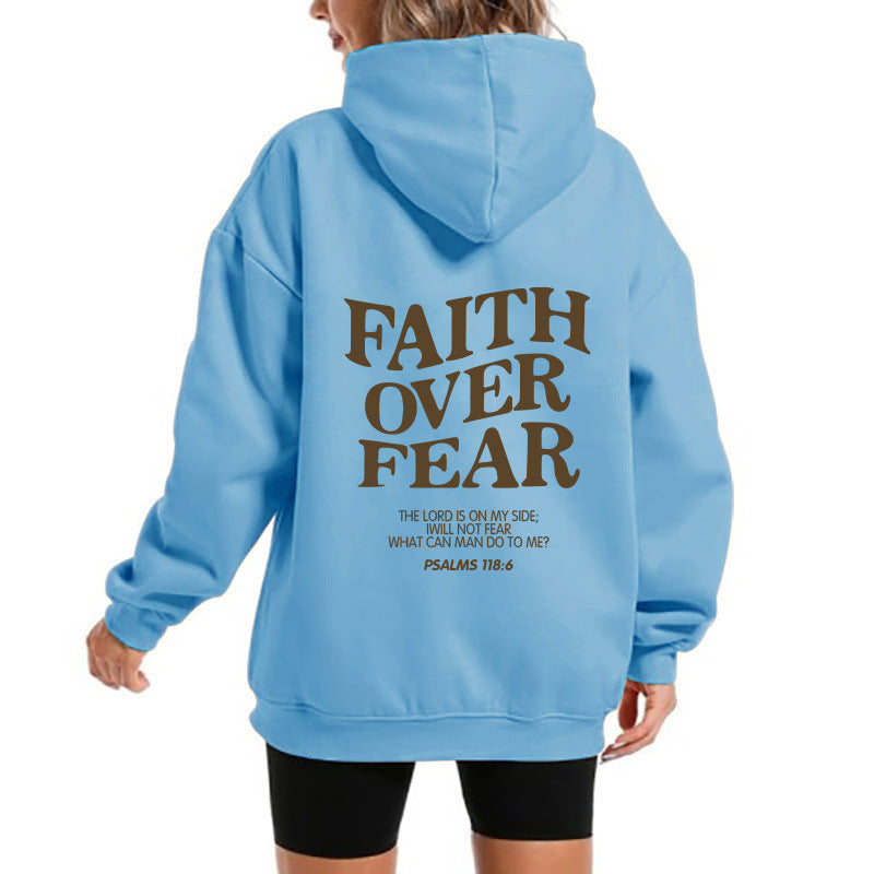 Kvinnors hoodie med motiverande text och bekväm passform Mirla-Eva Jonsson