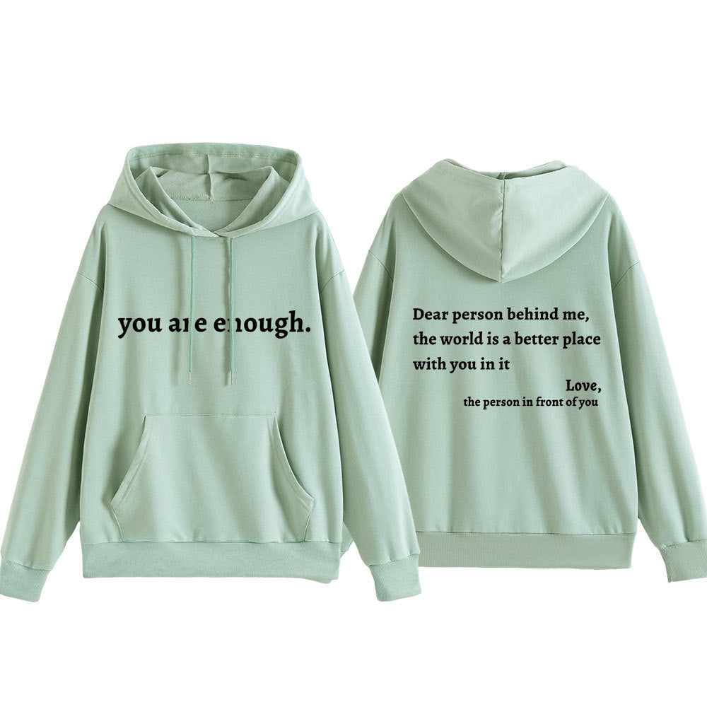 Kvinnors hoodie med motiverande text och bekväm passform Mirla-Eva Jonsson