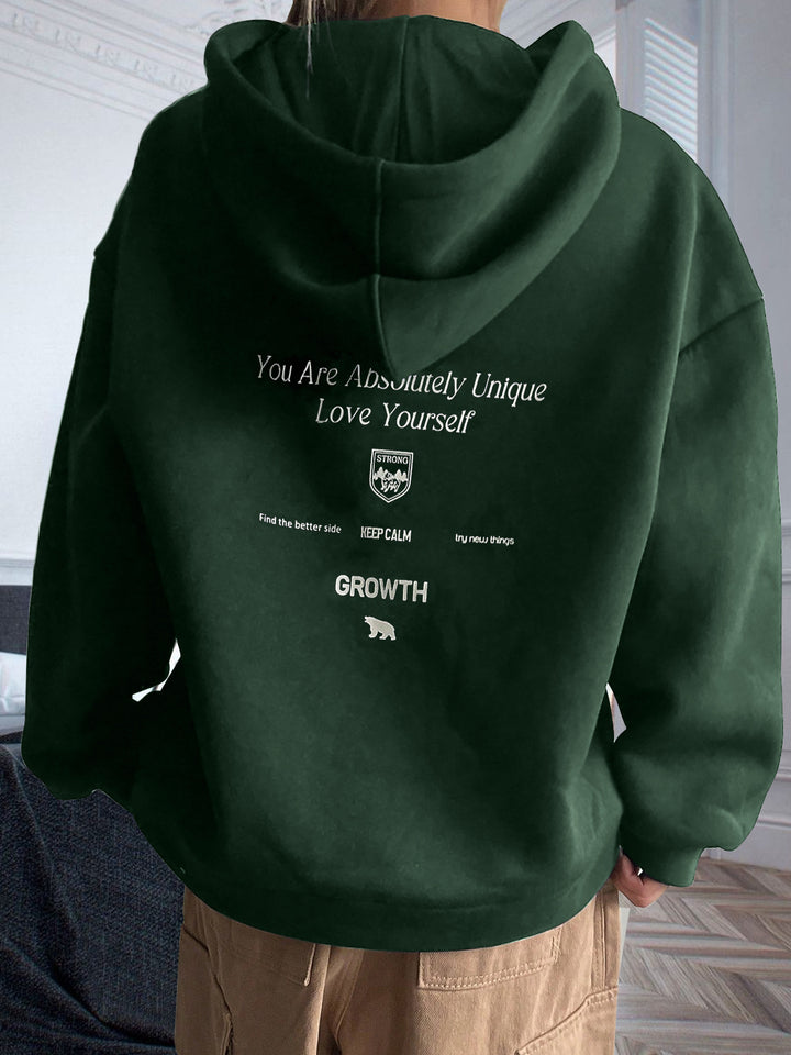 Kvinnors hoodie med motiverande text och bekväm passform Mirla-Eva Jonsson