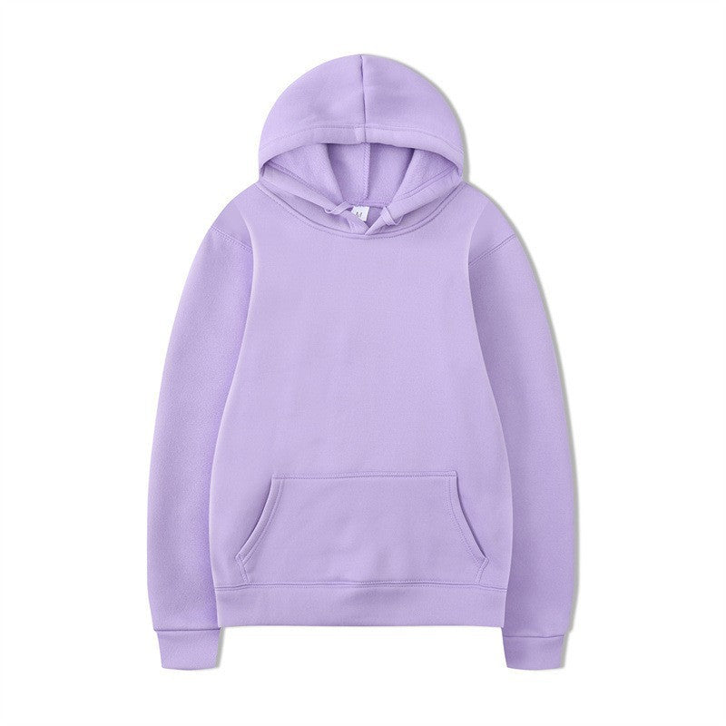 Kvinnors hoodie med praktisk kengurulomme och högkvalitativt material Mirla-Eva Jonsson
