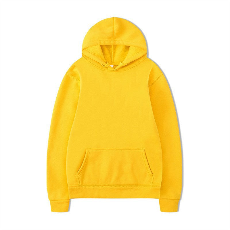 Kvinnors hoodie med praktisk kengurulomme och högkvalitativt material Mirla-Eva Jonsson