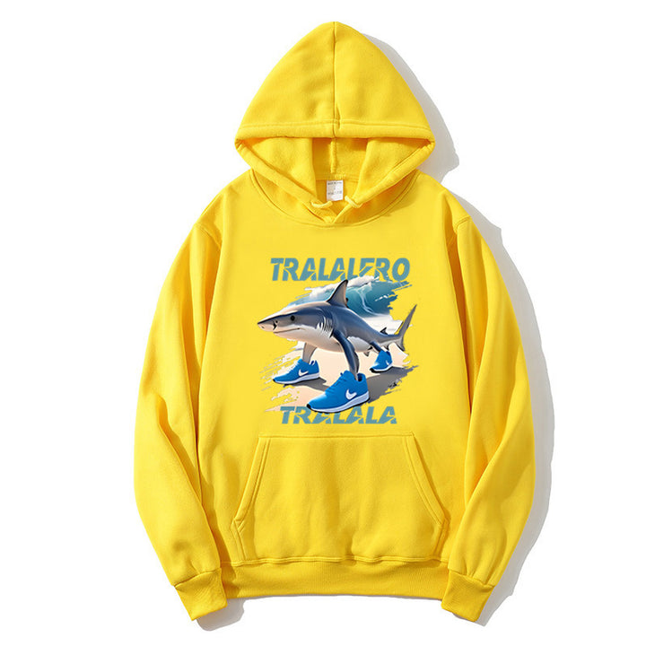 Kvinnors hoodie med rolig hajmotiv och grafiska element Mirla-Eva Jonsson