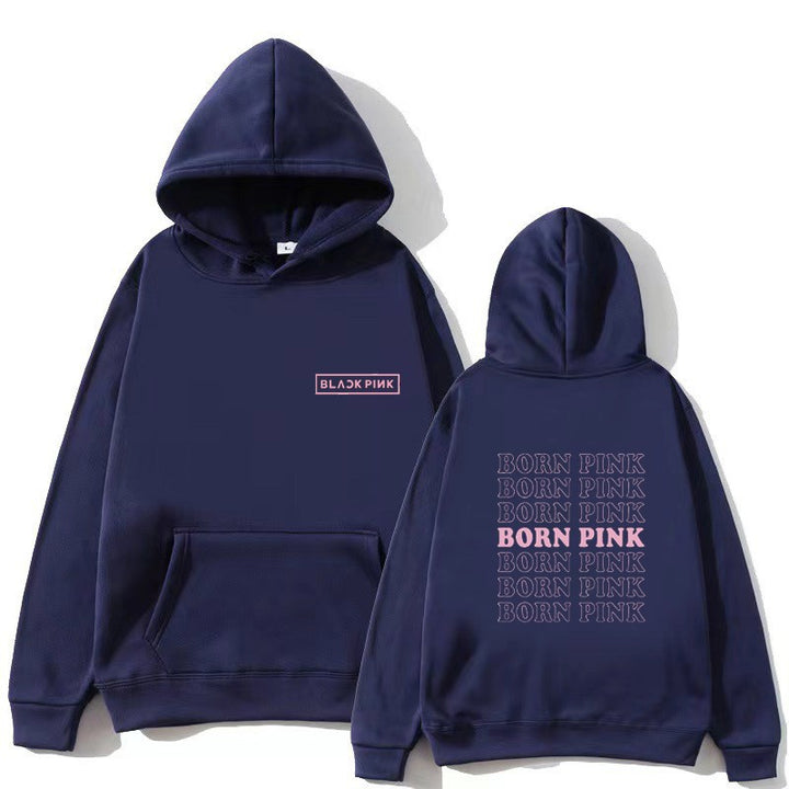 Kvinnors hoodie med slående grafisk design Mirla-Eva Jonsson