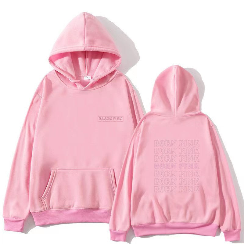 Kvinnors hoodie med slående grafisk design Mirla-Eva Jonsson