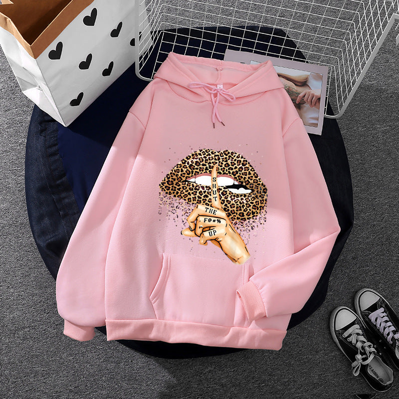Kvinnors hoodie med slående leopardmönster Mirla-Eva Jonsson