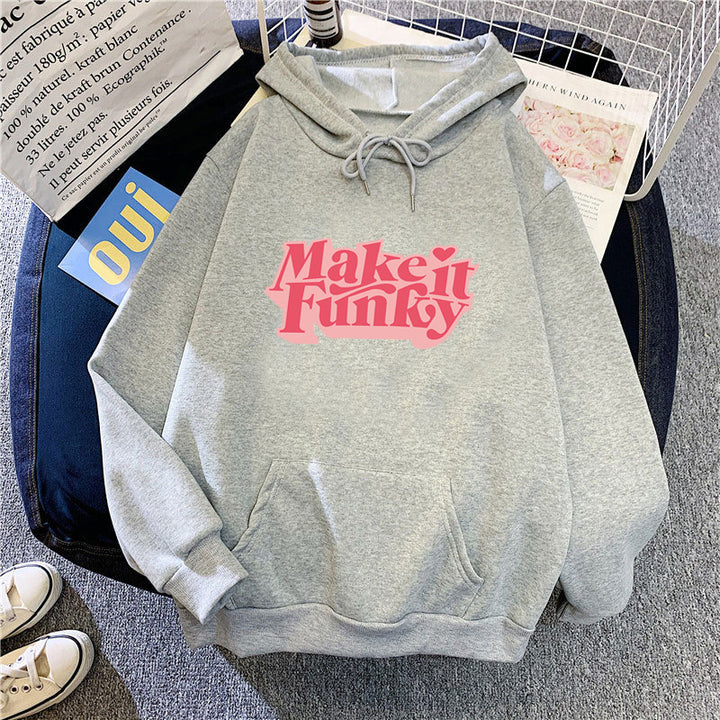 Kvinnors hoodie med slående tryck Mirla-Eva Jonsson