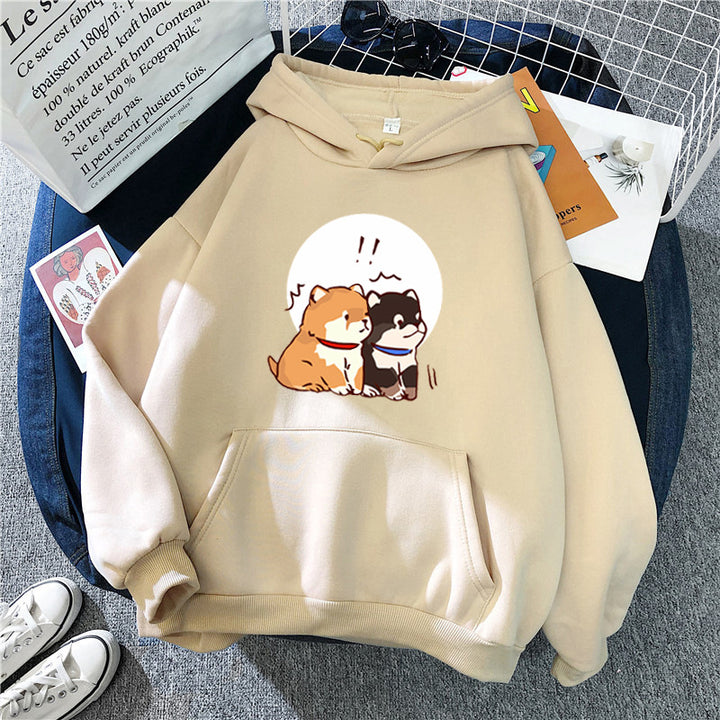 Kvinnors hoodie med söt hunddesign Mirla-Eva Jonsson
