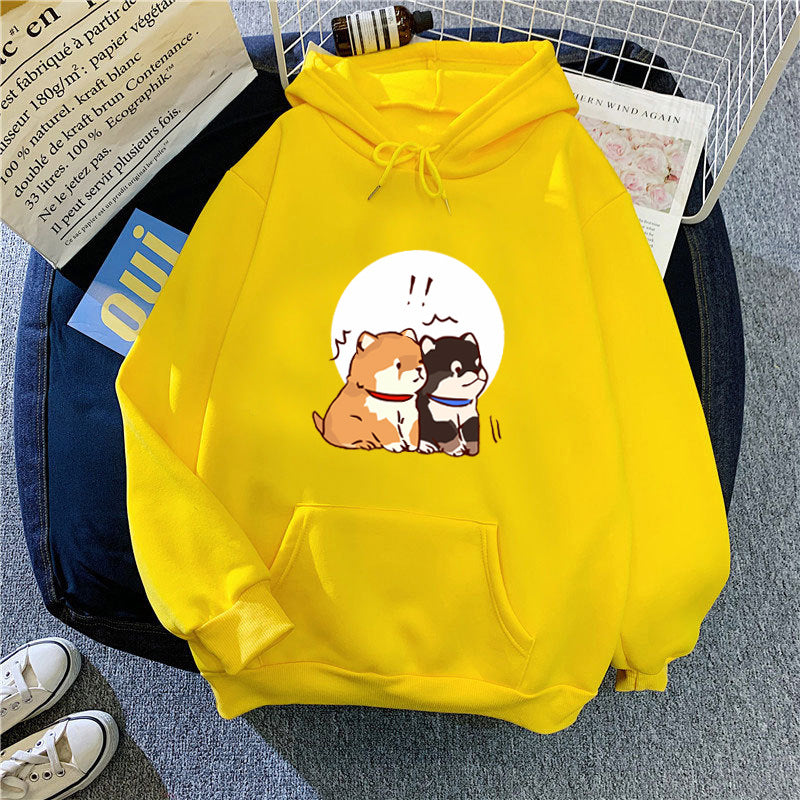 Kvinnors hoodie med söt hunddesign Mirla-Eva Jonsson