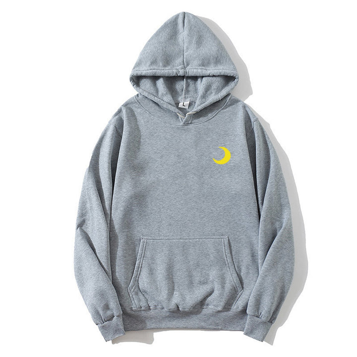 Kvinnors hoodie med söt månmotiv Mirla-Eva Jonsson