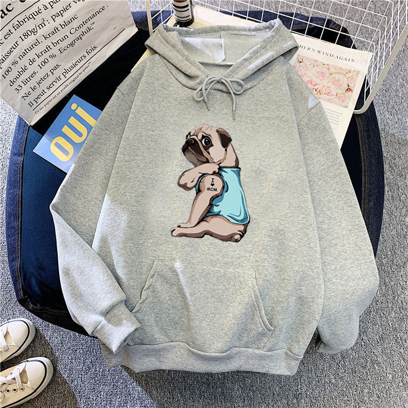 Kvinnors hoodie med sött mopsdesign Mirla-Eva Jonsson