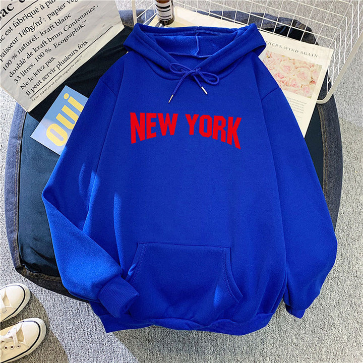 Kvinnors hoodie med stilig New York-design Mirla-Eva Jonsson