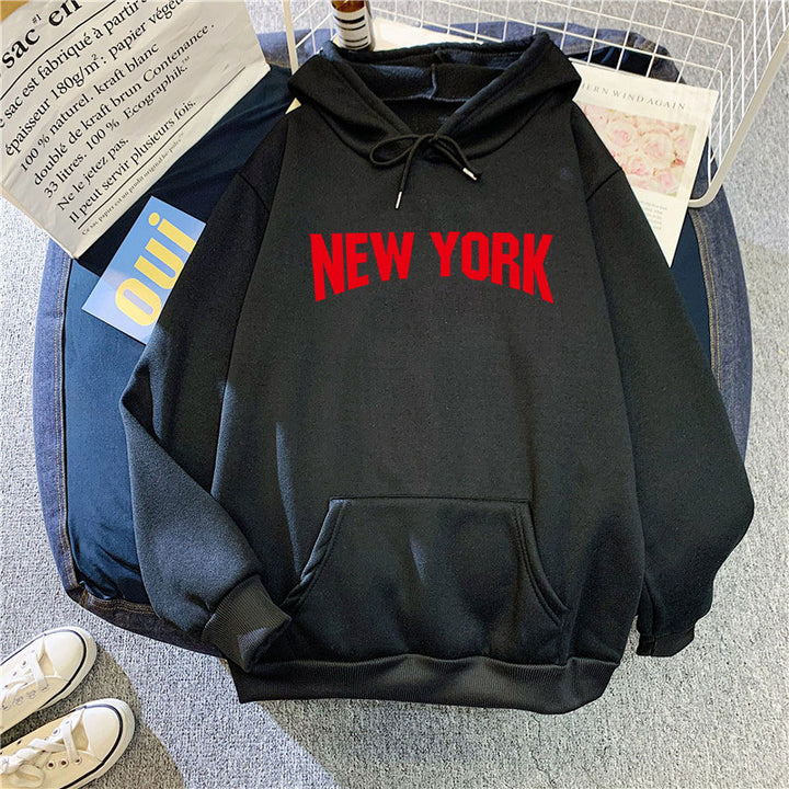 Kvinnors hoodie med stilig New York-design Mirla-Eva Jonsson