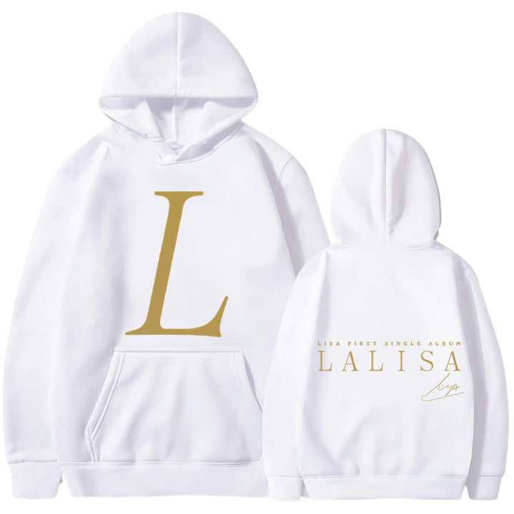 Kvinnors hoodie med stiliga initialtryck och generös känguruficka Mirla-Eva Jonsson