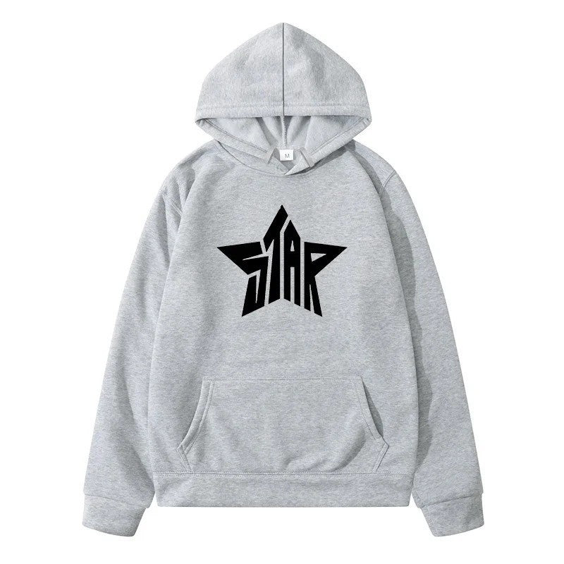 Kvinnors hoodie med stiligt stjärnmotiv Mirla-Eva Jonsson