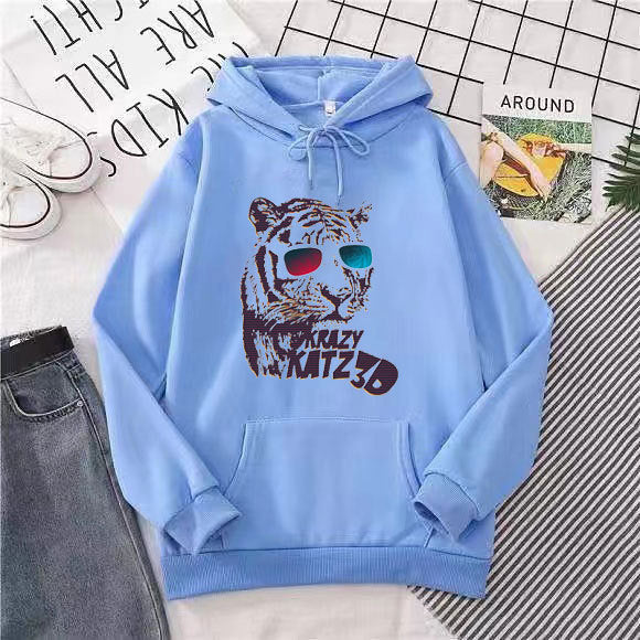 Kvinnors hoodie med stiligt tigermotiv Mirla-Eva Jonsson
