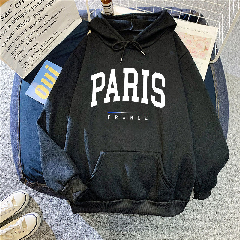 Kvinnors hoodie med stor Paris tryck Mirla-Eva Jonsson