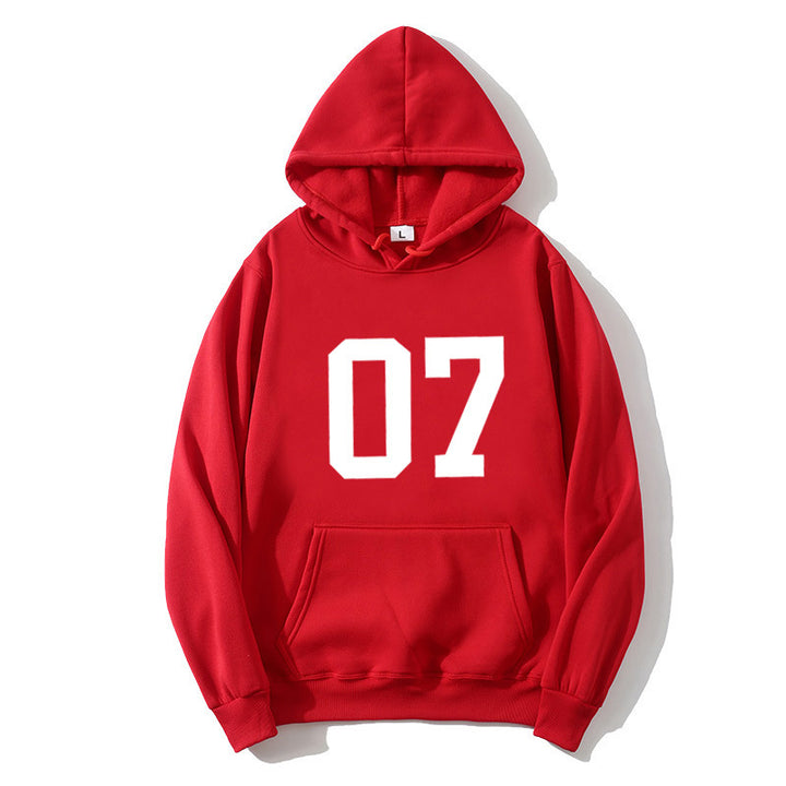 Kvinnors hoodie med stor text Mirla-Eva Jonsson