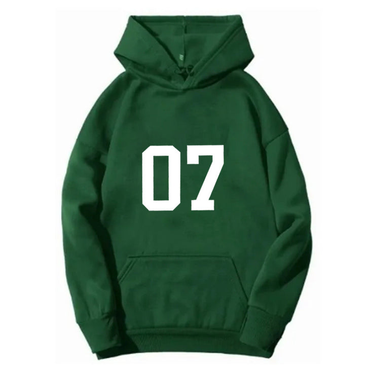 Kvinnors hoodie med stor text Mirla-Eva Jonsson