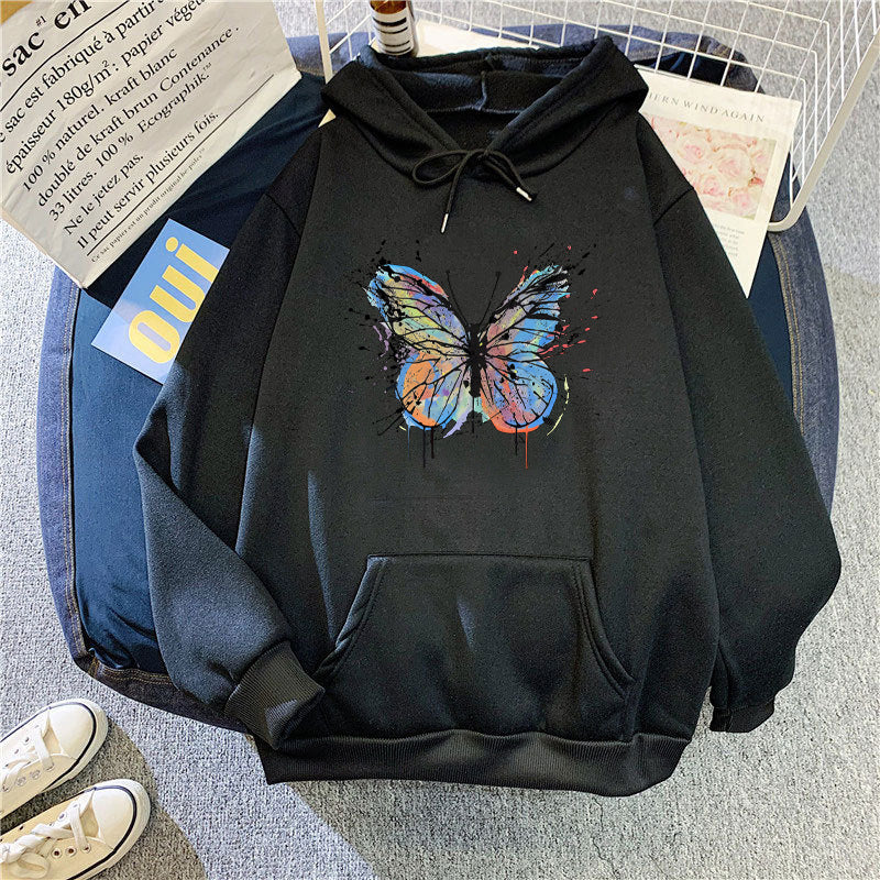 Kvinnors hoodie med tilltalande fjärilsdesign Mirla-Eva Jonsson