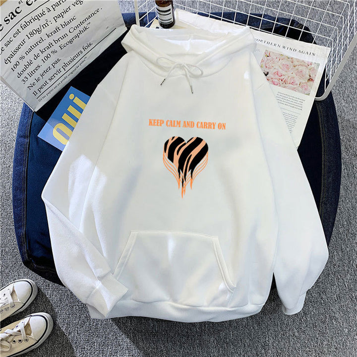 Kvinnors hoodie med trendig hjärtdesign och bekväm passform Mirla-Eva Jonsson