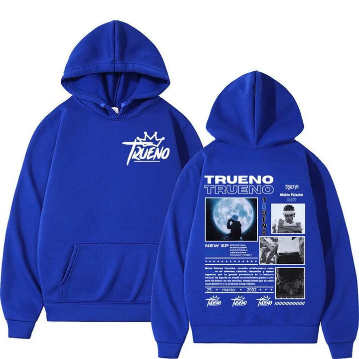 Kvinnors hoodie med unik grafisk design och bekväm passform Mirla-Eva Jonsson
