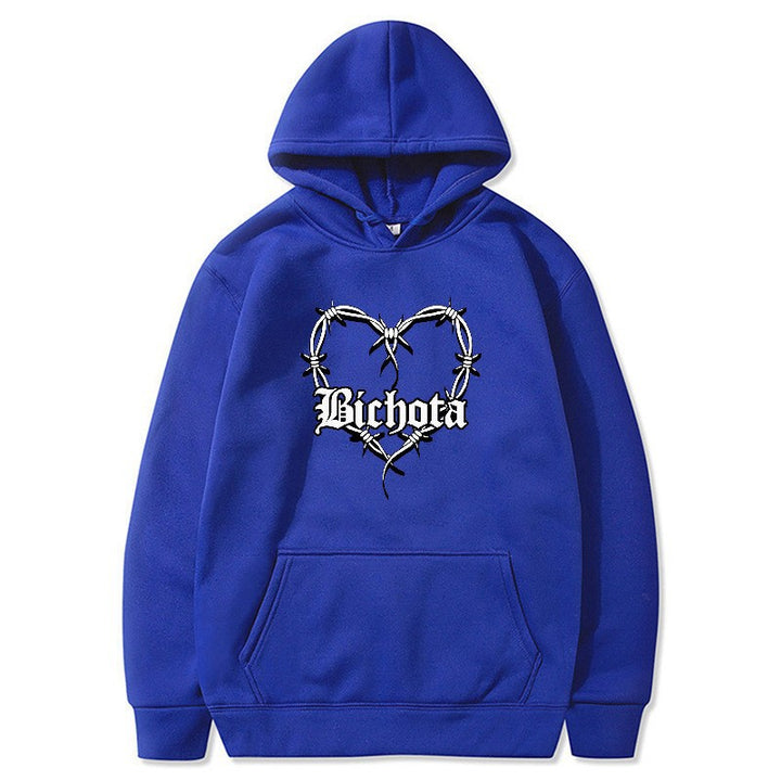 Kvinnors hoodie med unik hjärtformad design och broderad text Mirla-Eva Jonsson
