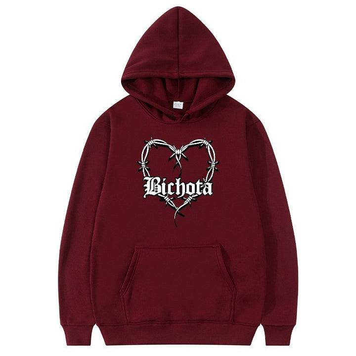 Kvinnors hoodie med unik hjärtformad design och broderad text Mirla-Eva Jonsson