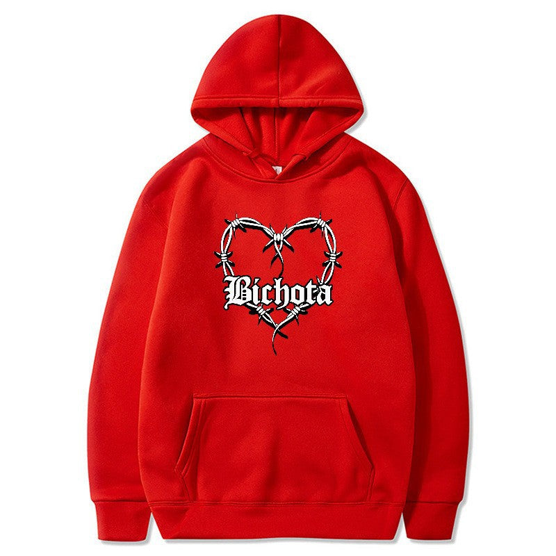 Kvinnors hoodie med unik hjärtformad design och broderad text Mirla-Eva Jonsson