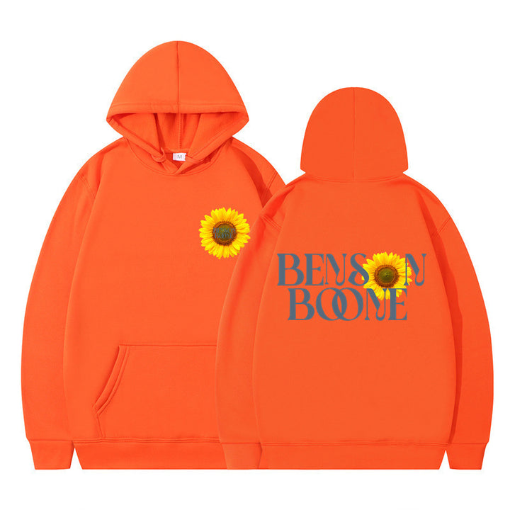 Kvinnors hoodie med unik solrosdesign och bekväm passform Mirla-Eva Jonsson
