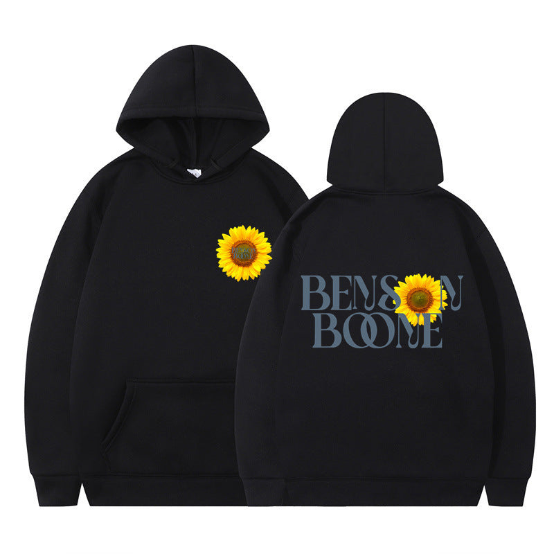 Kvinnors hoodie med unik solrosdesign och bekväm passform Mirla-Eva Jonsson