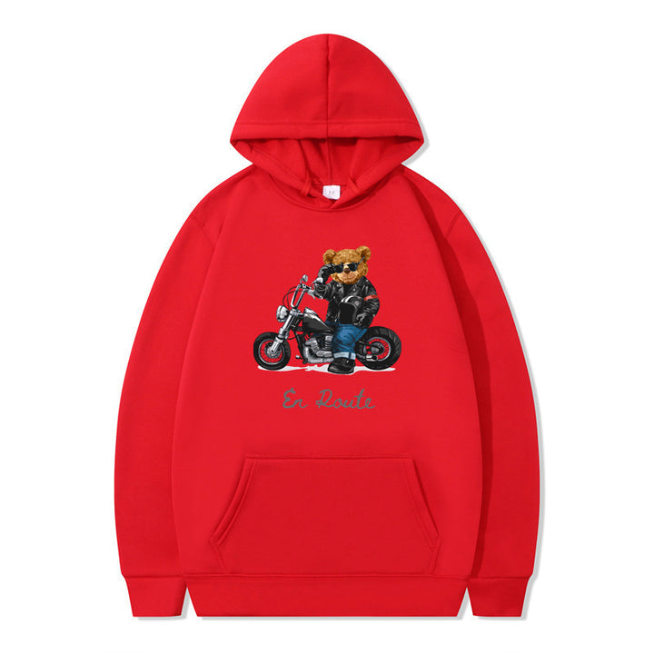 Kvinnors hoodie med unikt björndesign och avslappnad passform Mirla-Eva Jonsson