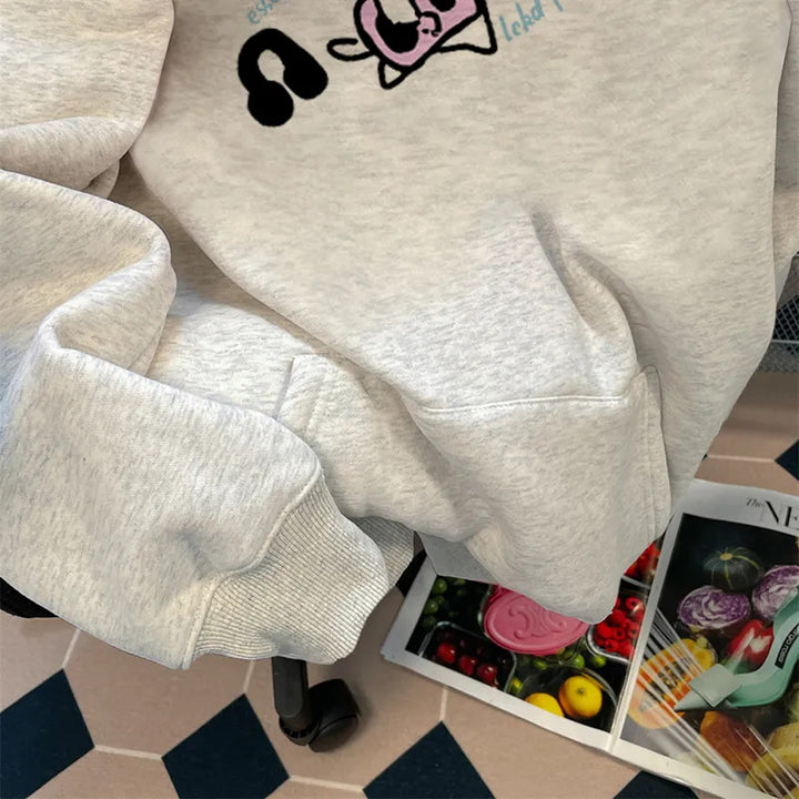 Kvinnors hoodie med unikt djurdesign Mirla-Eva Jonsson