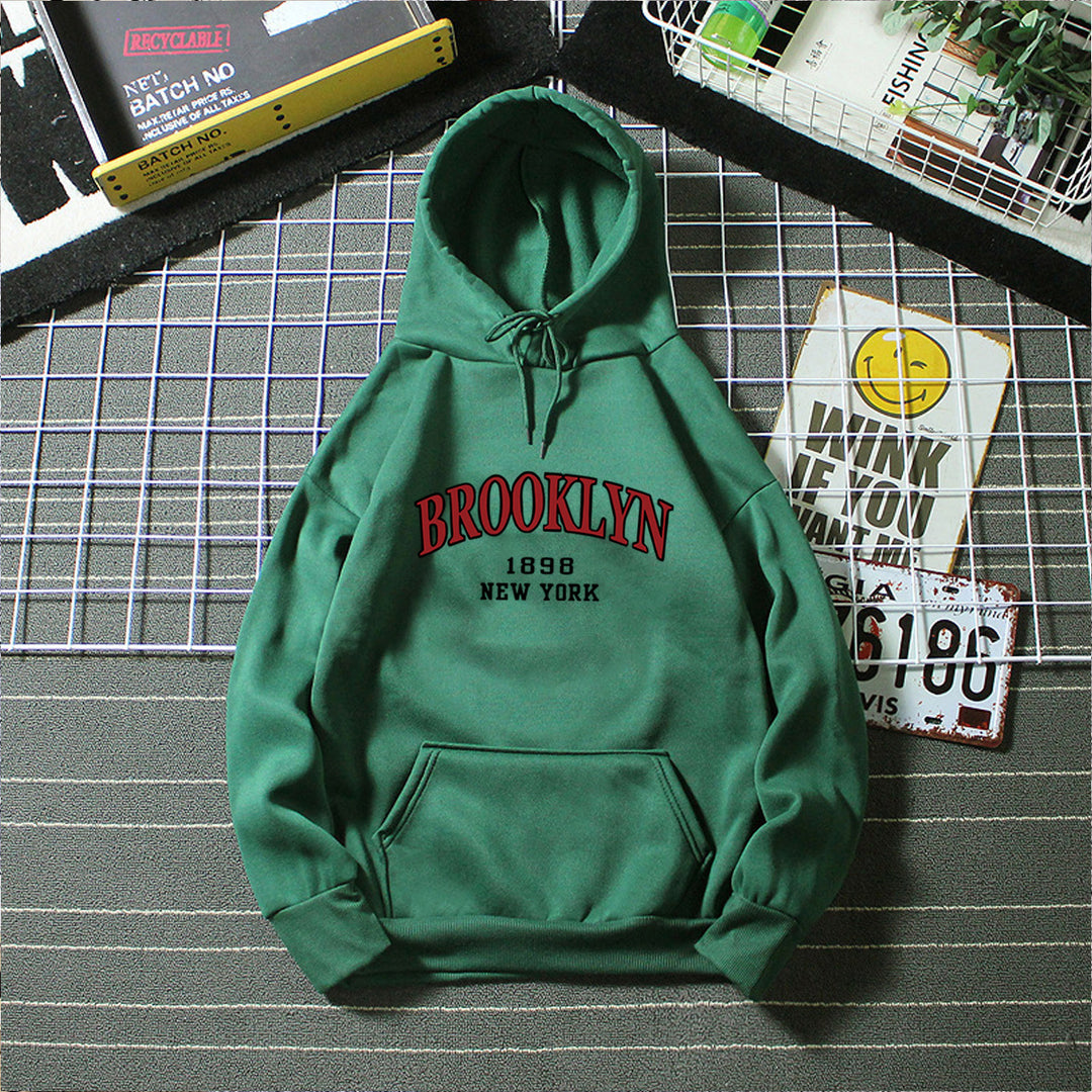 Kvinnors hoodie med urban Brooklyn design Mirla-Eva Jonsson