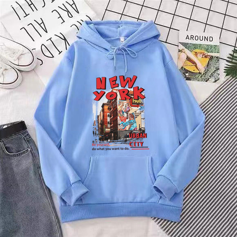 Kvinnors hoodie med urban New York-design Mirla-Eva Jonsson