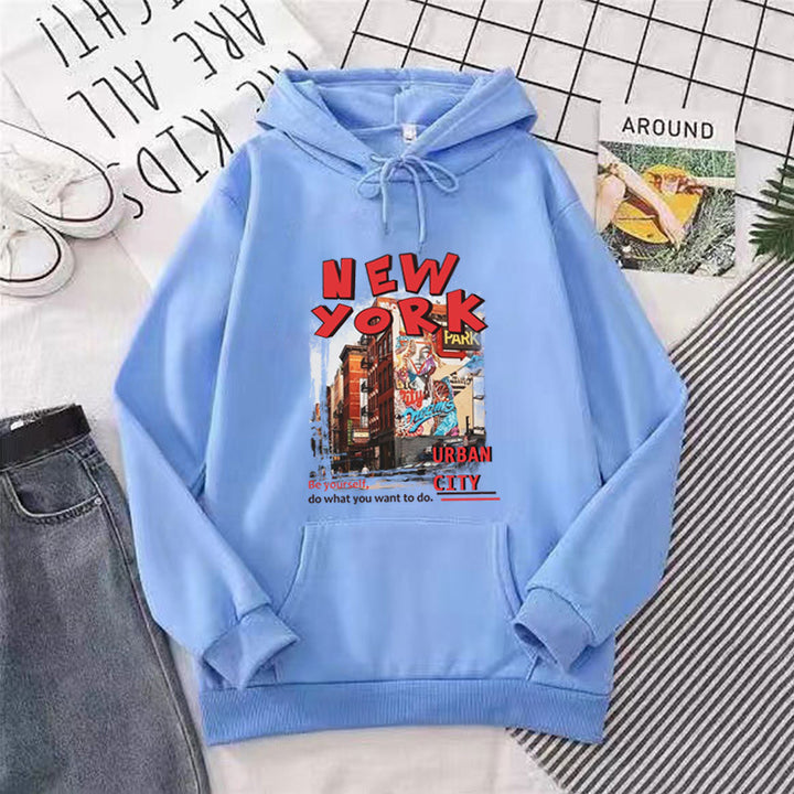 Kvinnors hoodie med urban New York-design Mirla-Eva Jonsson