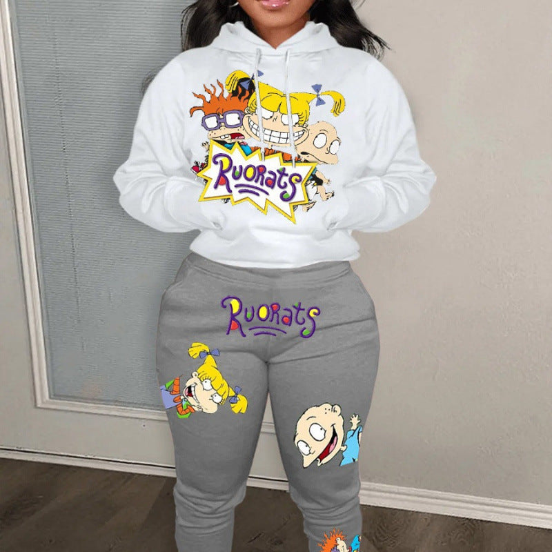 Kvinnors hoodie och joggerset i tecknad stil Mirla-Eva Jonsson