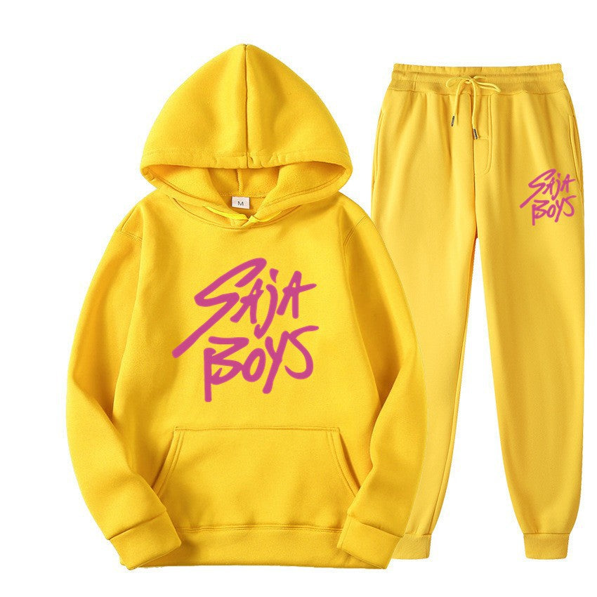 Kvinnors hoodie och joggerset med modern grafisk tryck Mirla-Eva Jonsson