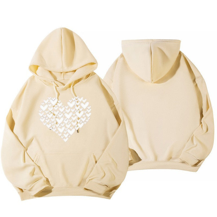 Kvinnors hoodie sweatshirt med stort hjärtformade design Mirla-Eva Jonsson
