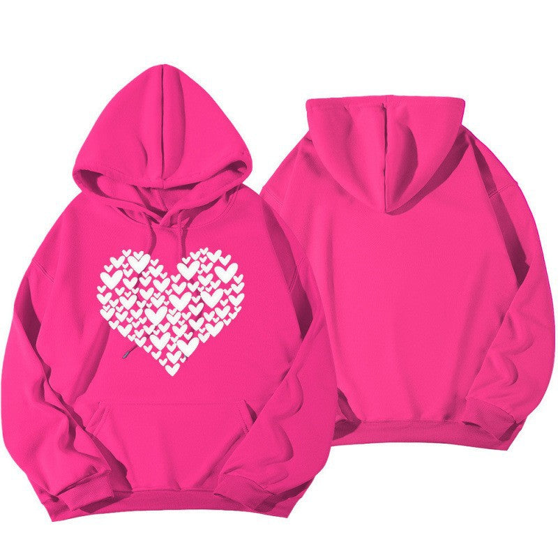 Kvinnors hoodie sweatshirt med stort hjärtformade design Mirla-Eva Jonsson