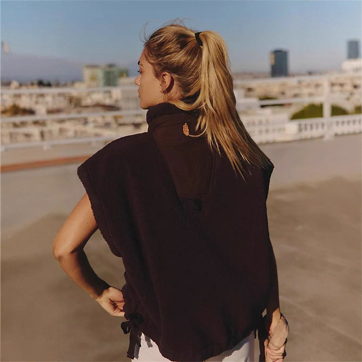 Kvinnors hoodiejacka i mjukt fleece med justerbar nederkant Mirla-Eva Jonsson