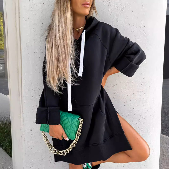 Kvinnors hoodieklänning med huva och sidoknya Mirla-Eva Jonsson