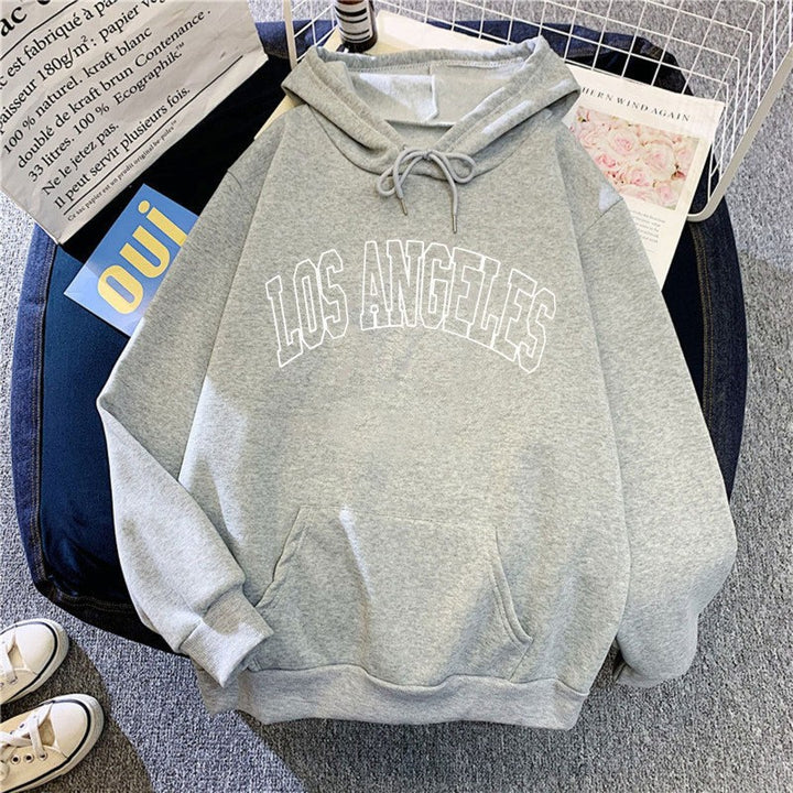 Kvinnors huvtröja med kreativ Los Angeles text Mirla-Eva Jonsson