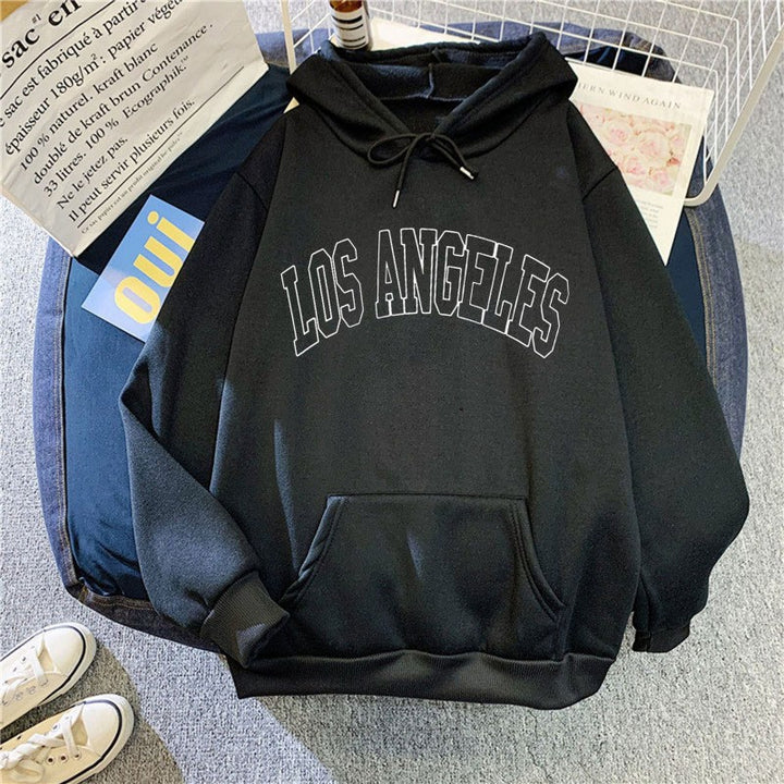 Kvinnors huvtröja med kreativ Los Angeles text Mirla-Eva Jonsson