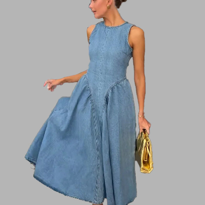 Kvinnors jeans maxi klänning med modern skärning och A-linje Mirla-Eva Jonsson