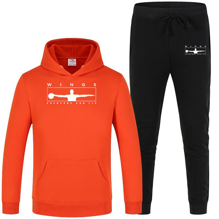 Kvinnors joggingset med modern logotyp och bekväma kängurufickor Mirla-Eva Jonsson