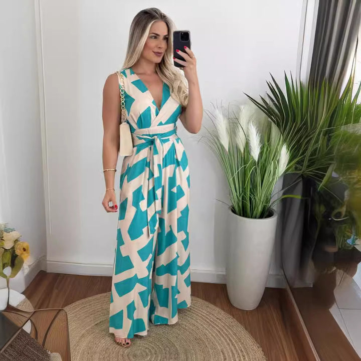 Kvinnors jumpsuit med djup V-ringning och elegant midja Mirla-Eva Jonsson