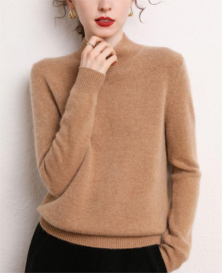 Kvinnors kashmirliknande pullover med ståkrage och smala ärmar Mirla-Eva Jonsson