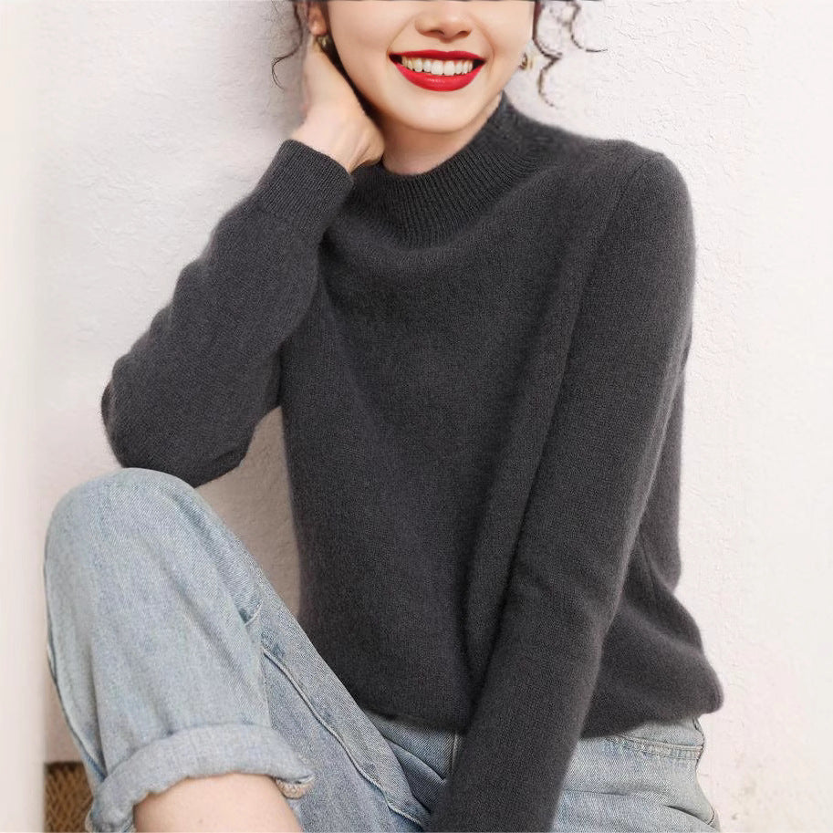 Kvinnors kashmirliknande pullover med ståkrage och smala ärmar Mirla-Eva Jonsson