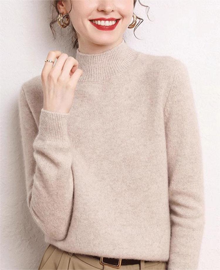 Kvinnors kashmirliknande pullover med ståkrage och smala ärmar Mirla-Eva Jonsson