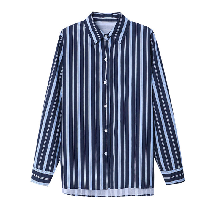 Kvinnors klassiska blus med randig design och modern skärning Mirla-Eva Jonsson